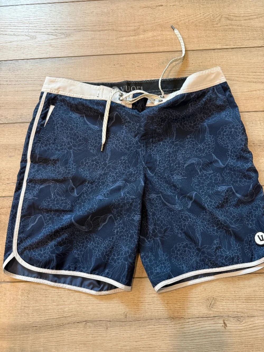 Vuori Cruise Board Short